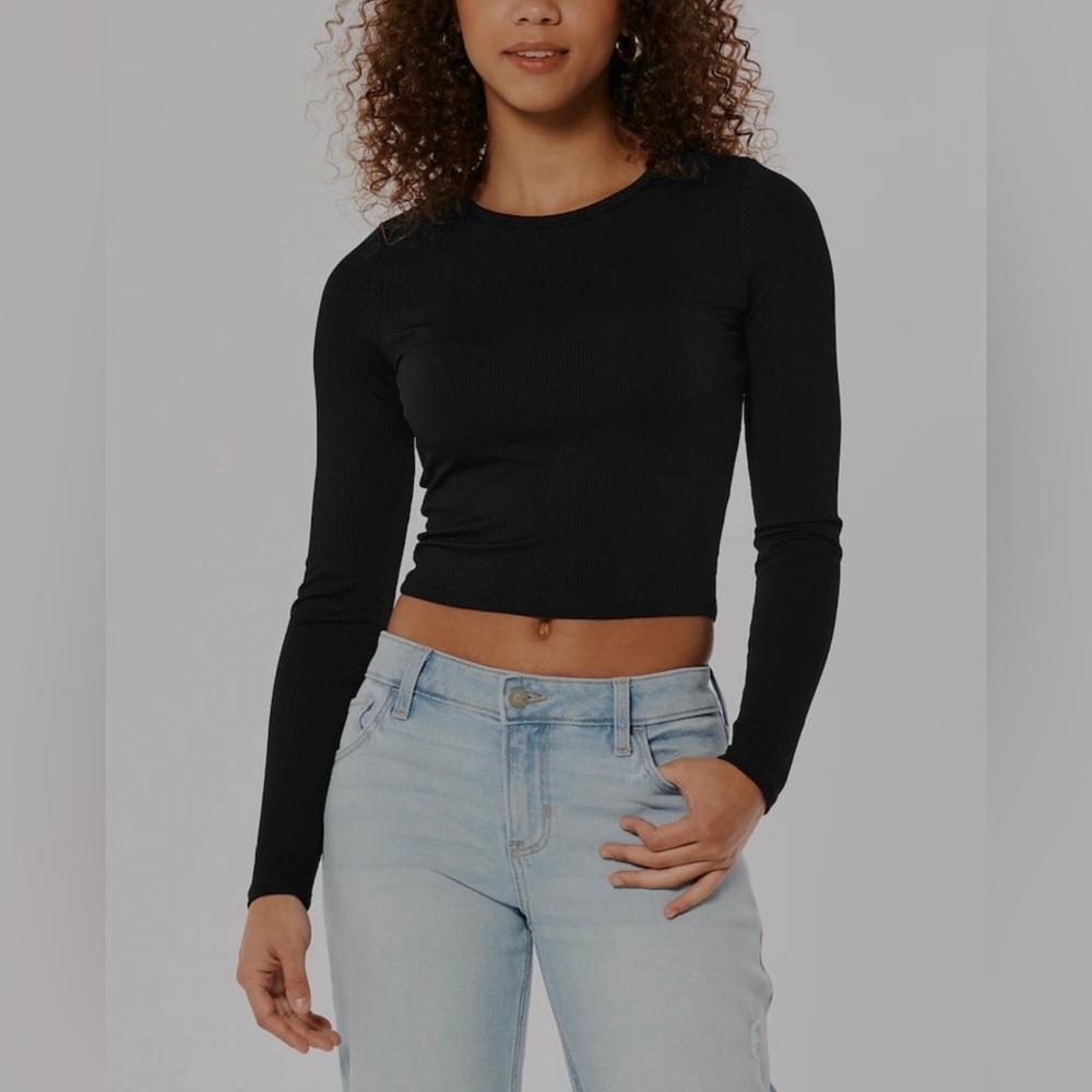 Hollister Seamless Rib Top